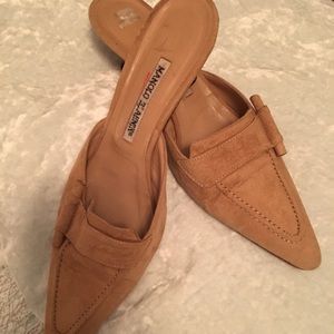 Manolo Blahnik Tan Suede Mules Size 39